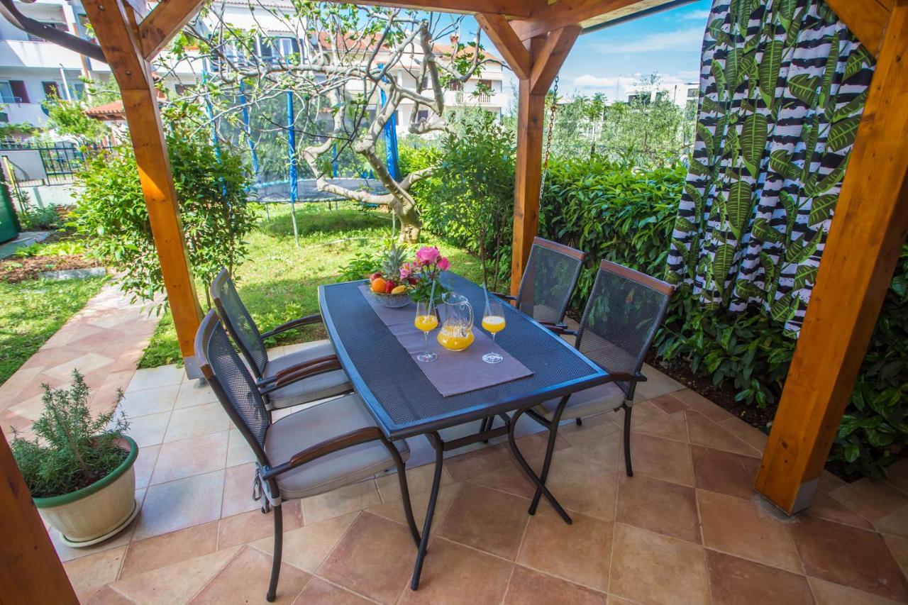 Appartamento Motovunska 39A Porec Esterno foto