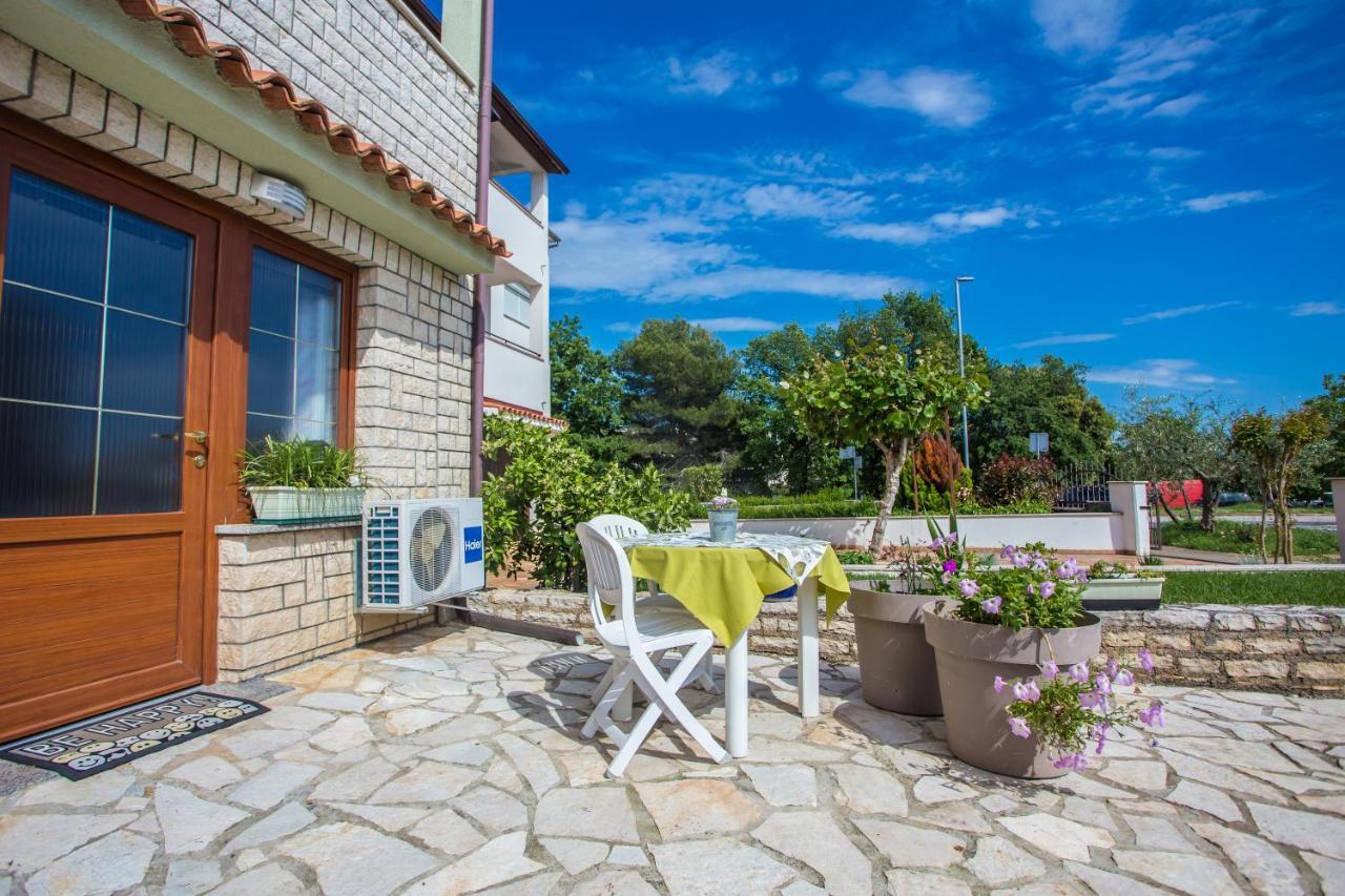 Appartamento Motovunska 39A Porec Esterno foto